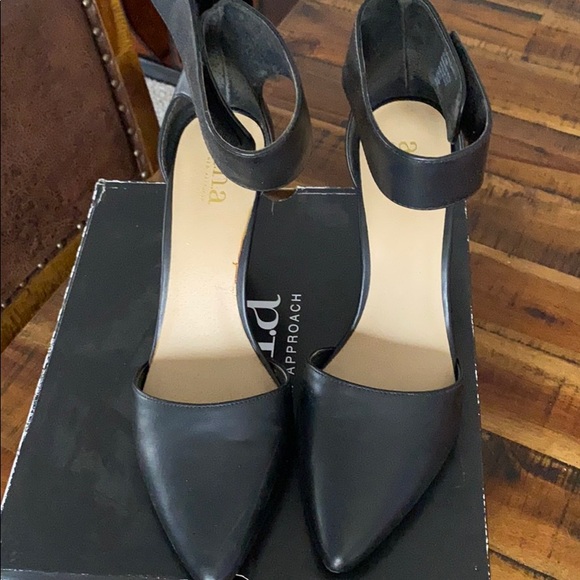 A.N.A - Picture 2 of 4